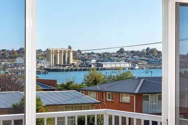 House For Rent , Devonport, Tasmania