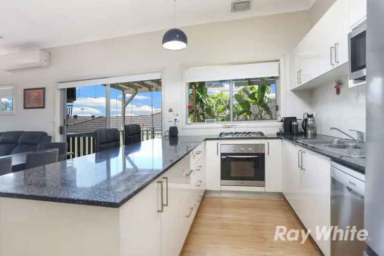 Family Home in a Great Location - Girraween