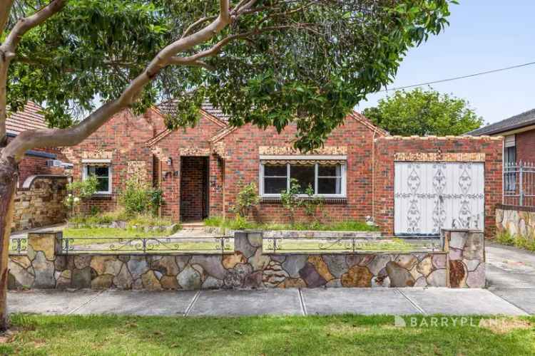 Buy Brick Home in Preston with Charming Features and Spacious Garden