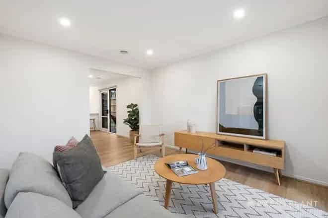 Apartment For Sale , Melbourne, Victoria
