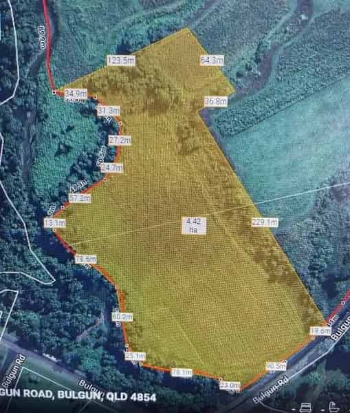 Buy Lifestyle Block with Creek in Tully - Perfect for Off Grid Living