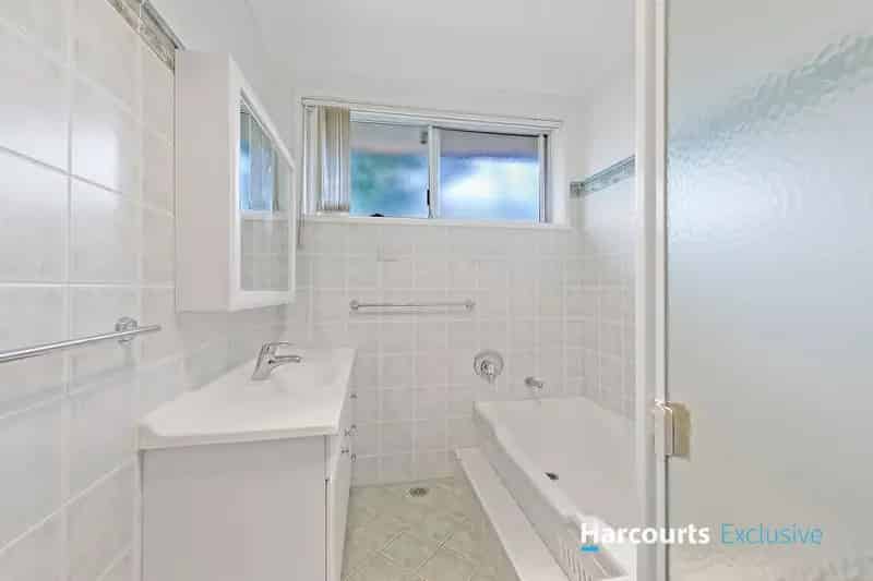 Family Home In Prestigious School Catchment!