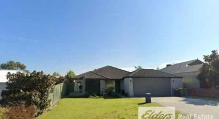 Spacious Stylish Buy Family Home in Baldivis with Impressive Features