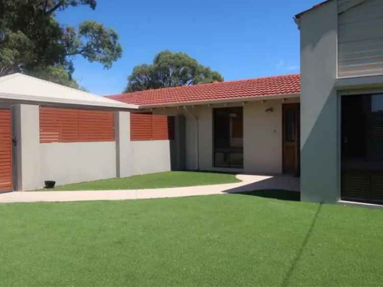 House For Rent in City of Joondalup, Western Australia