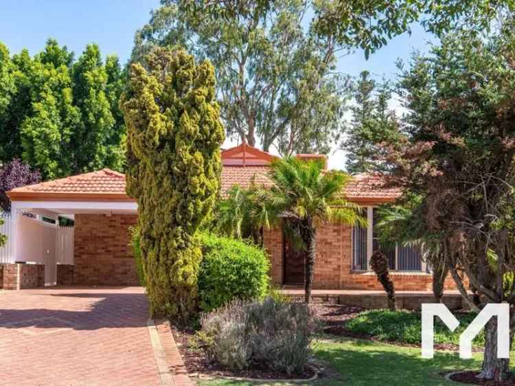 House For Sale in City of Melville, Western Australia