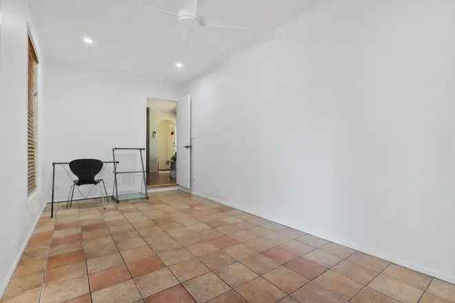 Apartment For Rent in Brisbane City, Queensland