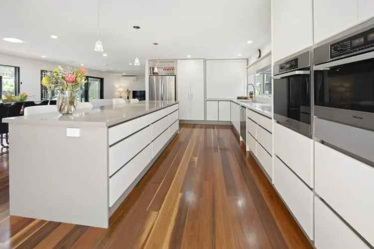 House For Sale in Melbourne, Victoria