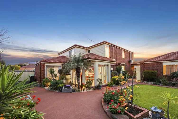 House For Sale in Melbourne, Victoria