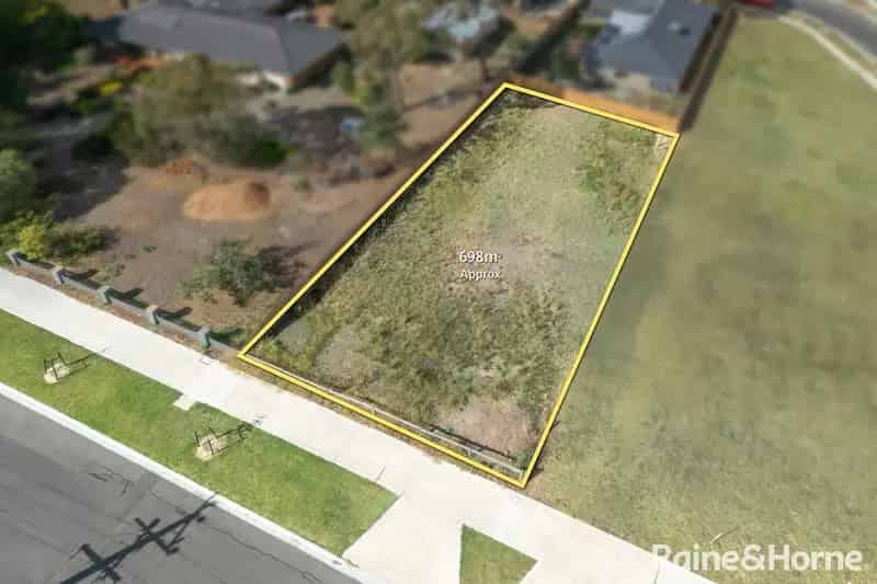House For Sale , Gisborne, Victoria