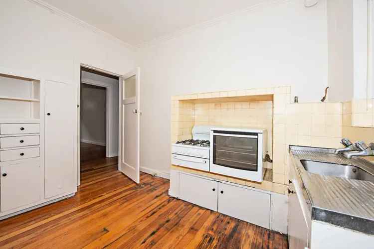 1 room apartment of 166 m² in Melbourne