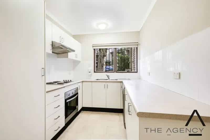 Townhouse For Lease - 12/13 Llewellyn Street, Rhodes NSW 2138
