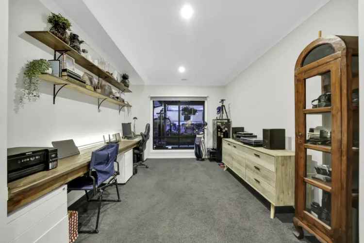 House For Sale in Melbourne, Victoria