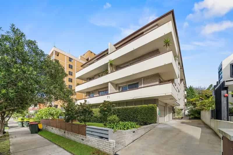 1 room apartment of 51 m² in Sydney