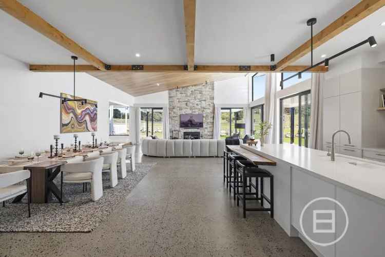 House For Sale in Gisborne, Victoria