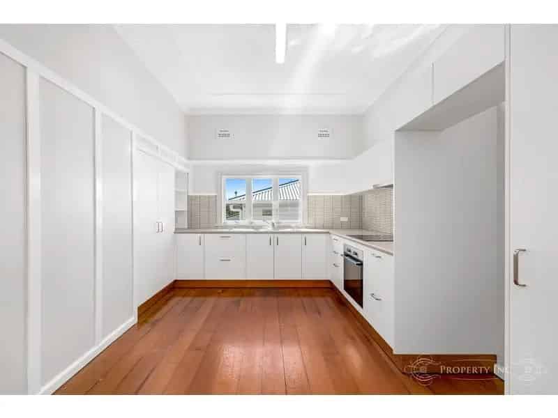 Ideally Located 3 Bed House!