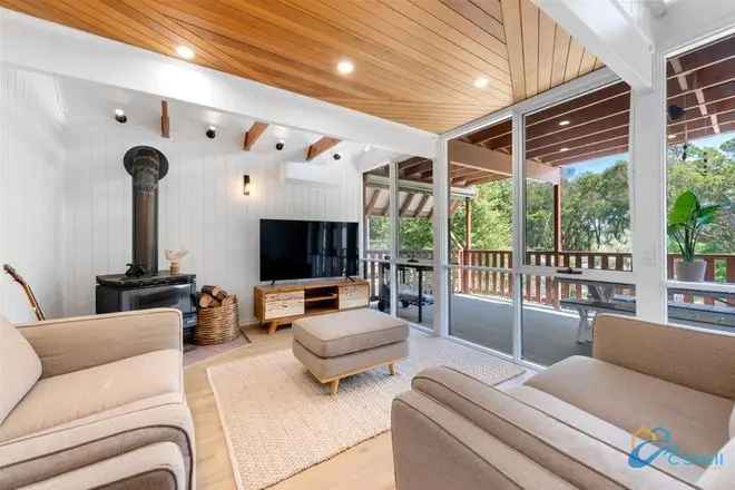 House For Sale in Loch Sport, Victoria