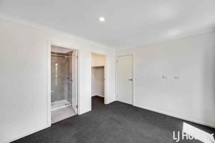 House For Sale in Melbourne, Victoria