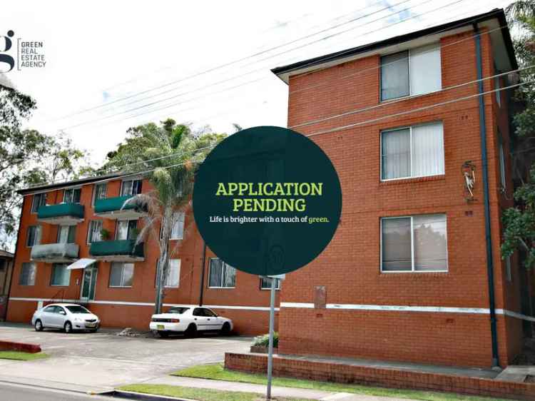 2 Bedroom Unit in Sydney Riverpark Drive