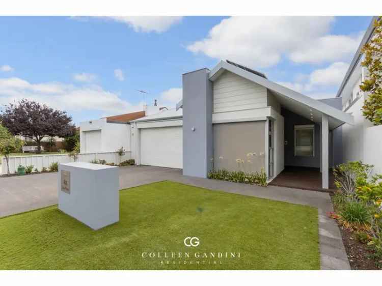 House For Sale in City of Melville, Western Australia