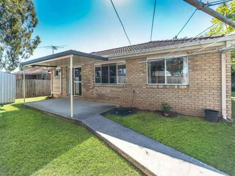 House For Rent in 14, Beetson Court, Greater Brisbane, Queensland