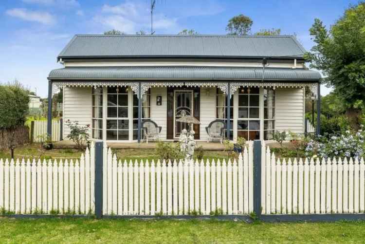 Winchelsea Family Home 3 Bed 2 Bath Granny Flat Acreage