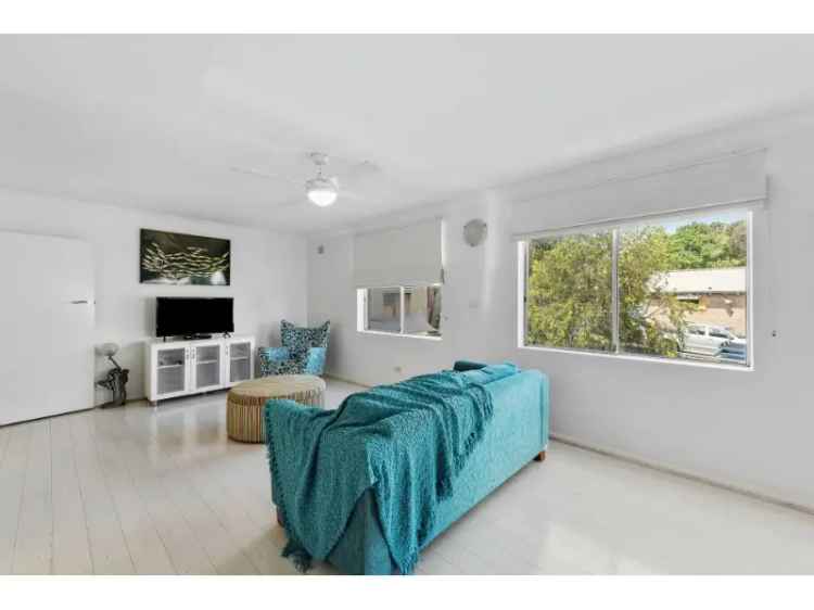 Light & Bright CBD Apartment - Coastal Lifestyle