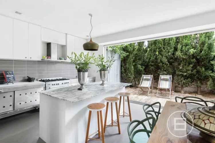 House For Sale in Melbourne, Victoria