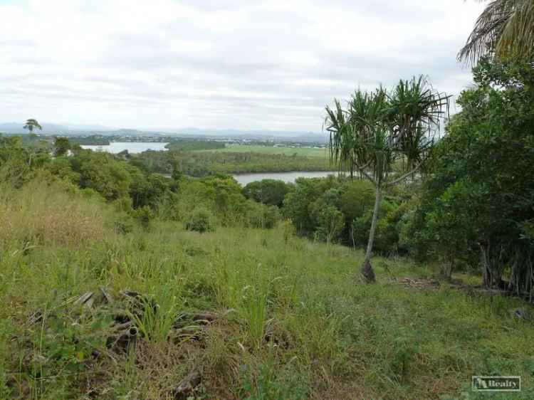  For Sale in Flying Fish Point, Queensland