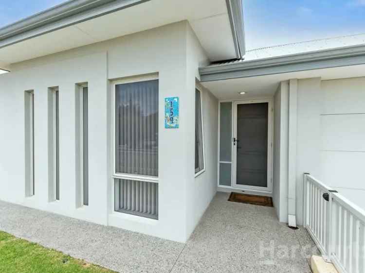 Alkimos Beach Family Home 4 Bed 2 Bath Near Beach Schools Shops