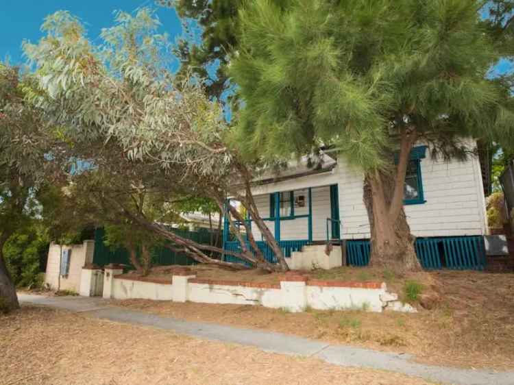 House For Sale in City of Stirling, Western Australia