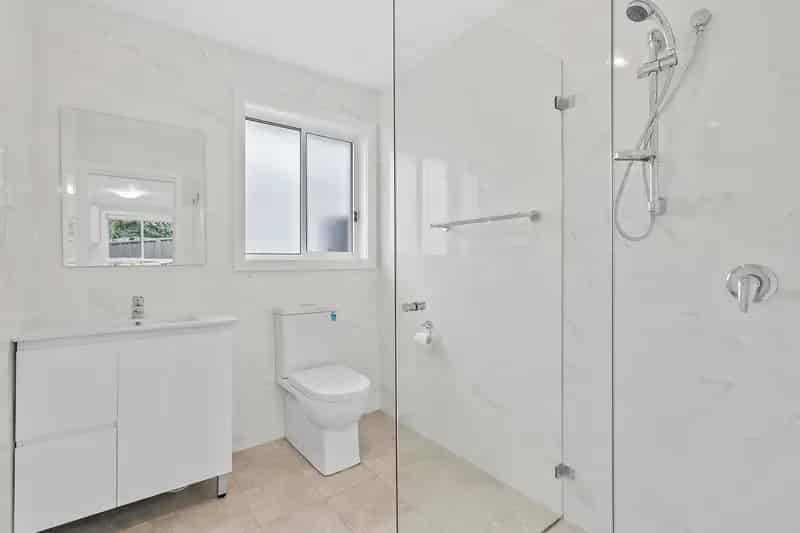Real Estate For Lease - 26B Second Avenue North - Warrawong , NSW