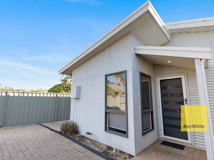 Granny Flat - Modern 2 Bedroom Home