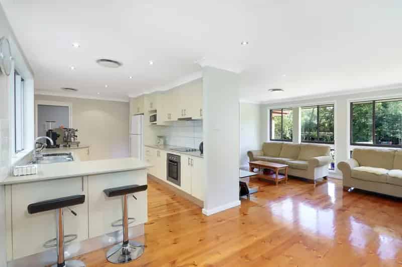 Real Estate For Lease - 30 Cadman Crescent - Castle Hill , NSW