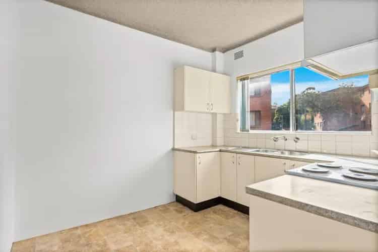 Real Estate For Lease - 4/16 The Strand - Rockdale , NSW