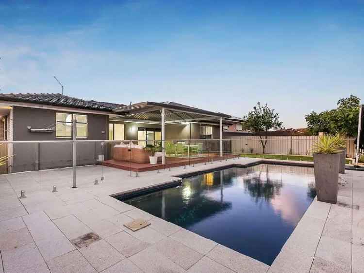 House For Sale in City of Stirling, Western Australia