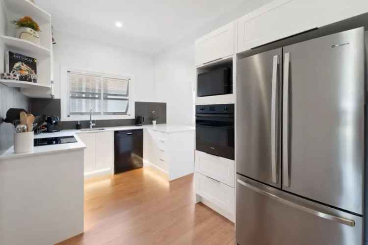 Buy House Wavell Heights Renovated with City Views and Spacious Yard