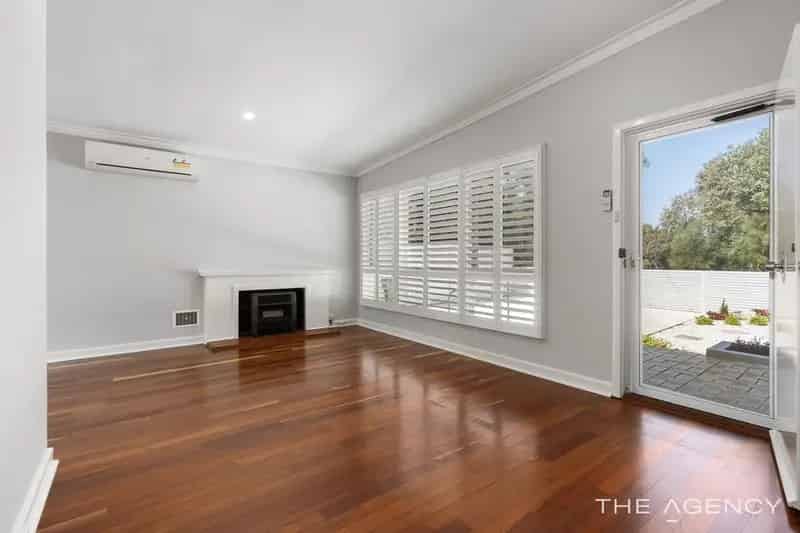 House For Lease - 10 Regan Street, Rockingham WA 6168