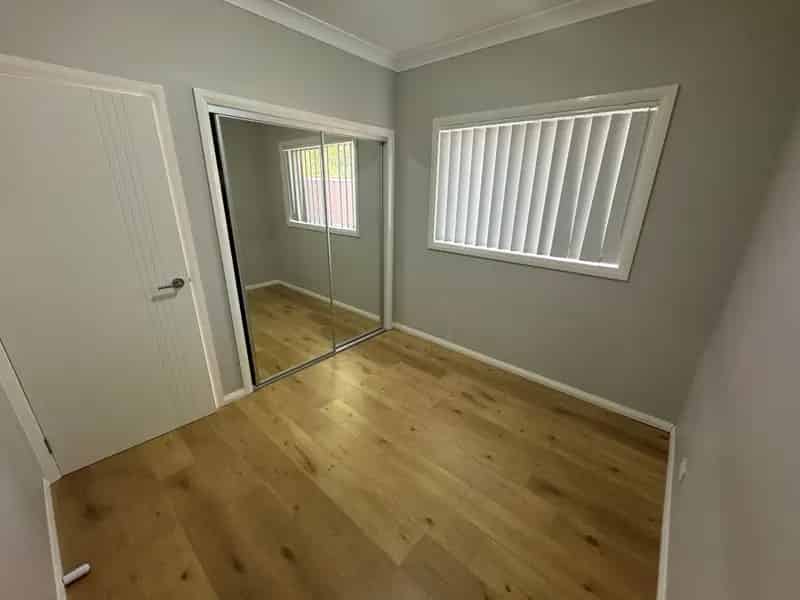 Real Estate For Lease - 44A Angle Road - Leumeah , NSW