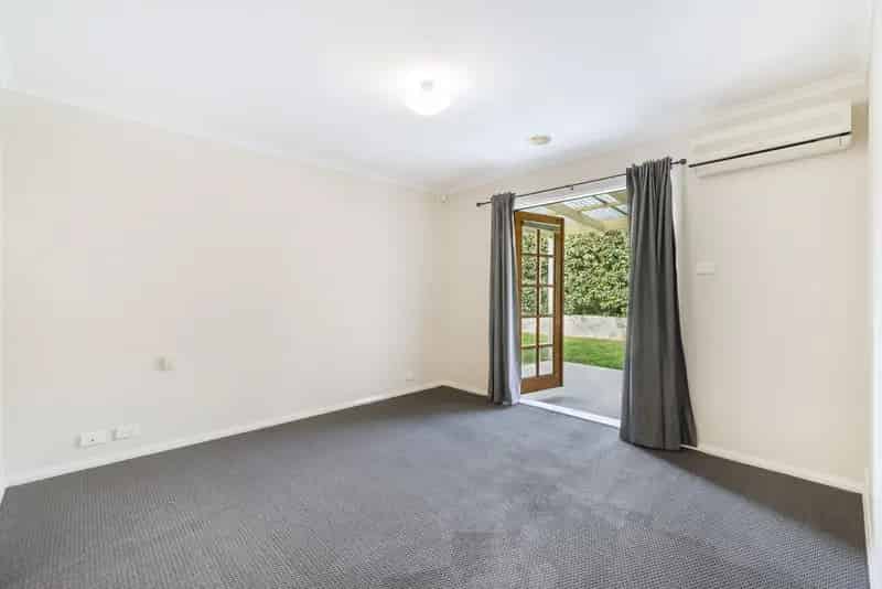 Luxury Lease Home in Ngunnawal ACT with Stunning Features