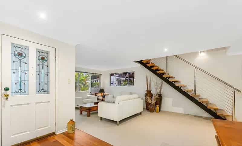 Stunning 4-Bedroom Home in Kingscliff