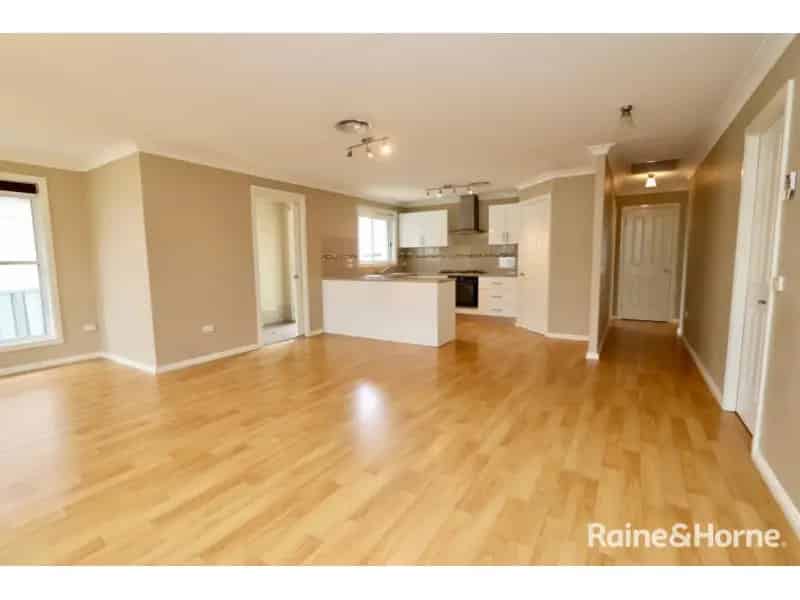 Close To Hospital - Available 21.5.2025