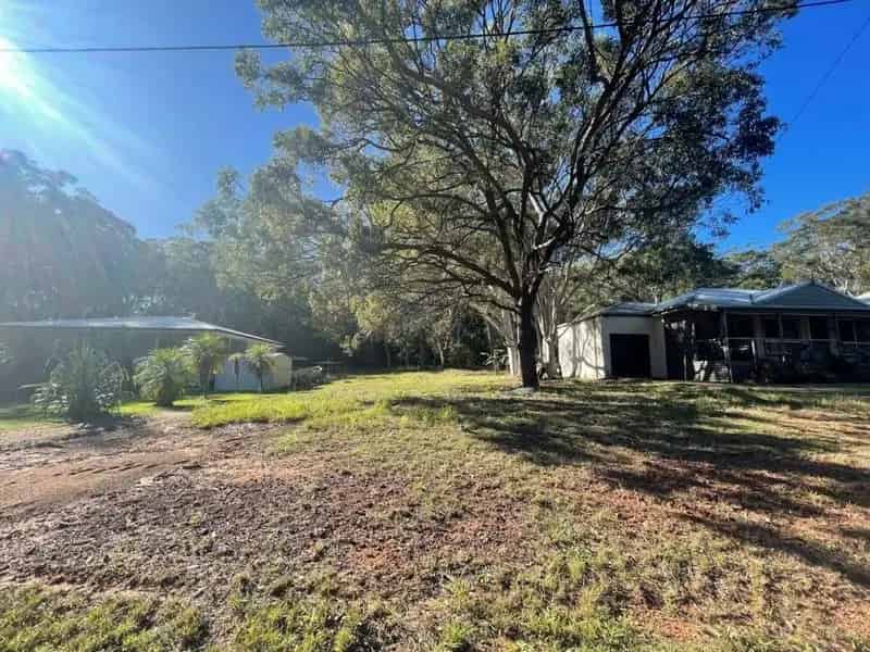 Buy land flat block ready to build near Wahine boat ramp