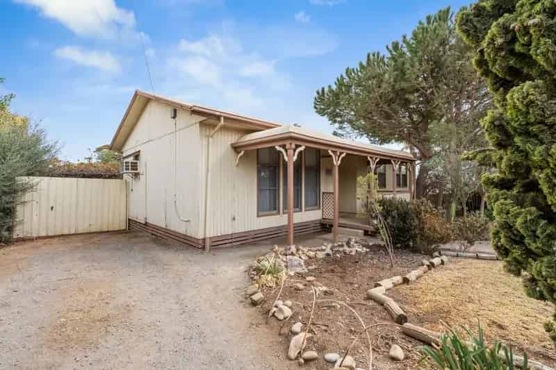1 Lascala Avenue, Sellicks Beach SA 5174 - House For Lease