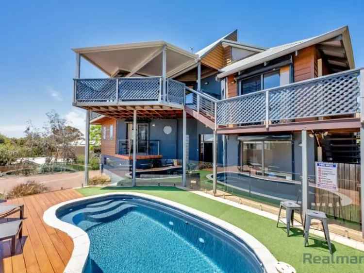 House For Sale in City of Mandurah, Western Australia