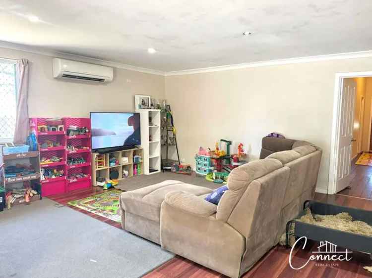 Northam Investment Opportunity: Modern 3-Bedroom Home with Tenant