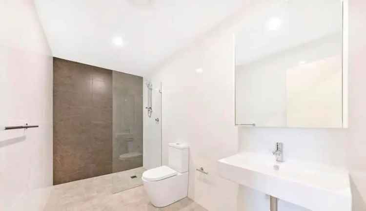 2 Bedroom Plus Study Apartment Sydney City View 236m²