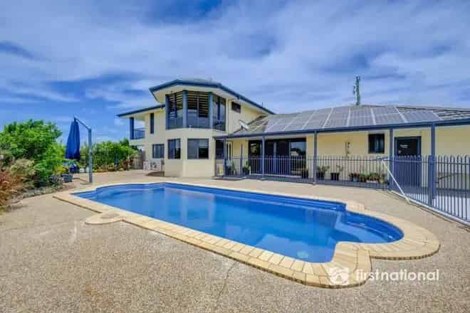 House For Sale , Elliott Heads, Queensland
