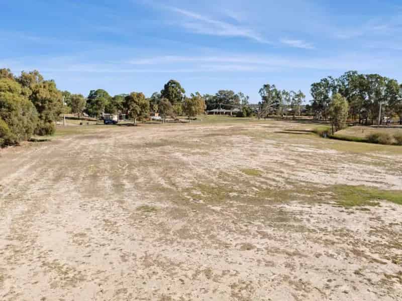 Rural property For Sale , 18, Airey Street, Bendigo, Victoria
