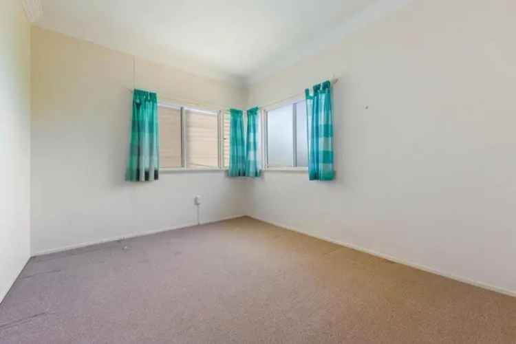 3 Bed Airconditioned House Near Westfield Chermside