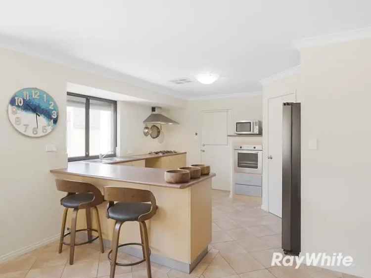 House For Sale in Mandurah, Western Australia